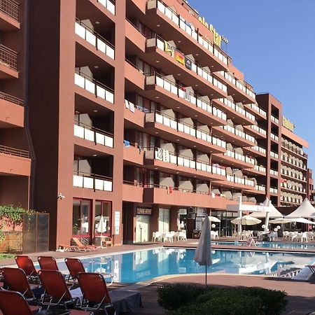 Hotel Gladiola Golden Sands Bagian luar foto