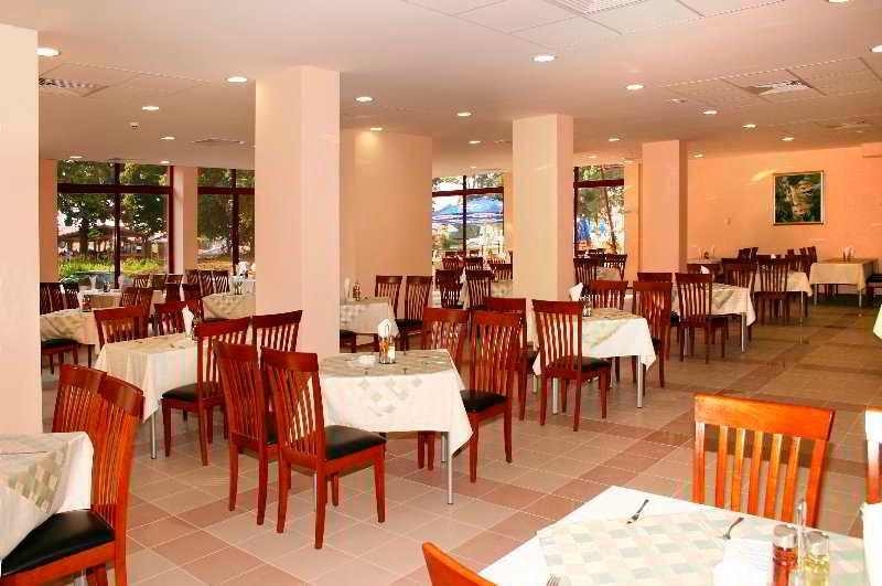 Hotel Gladiola Golden Sands Bagian luar foto
